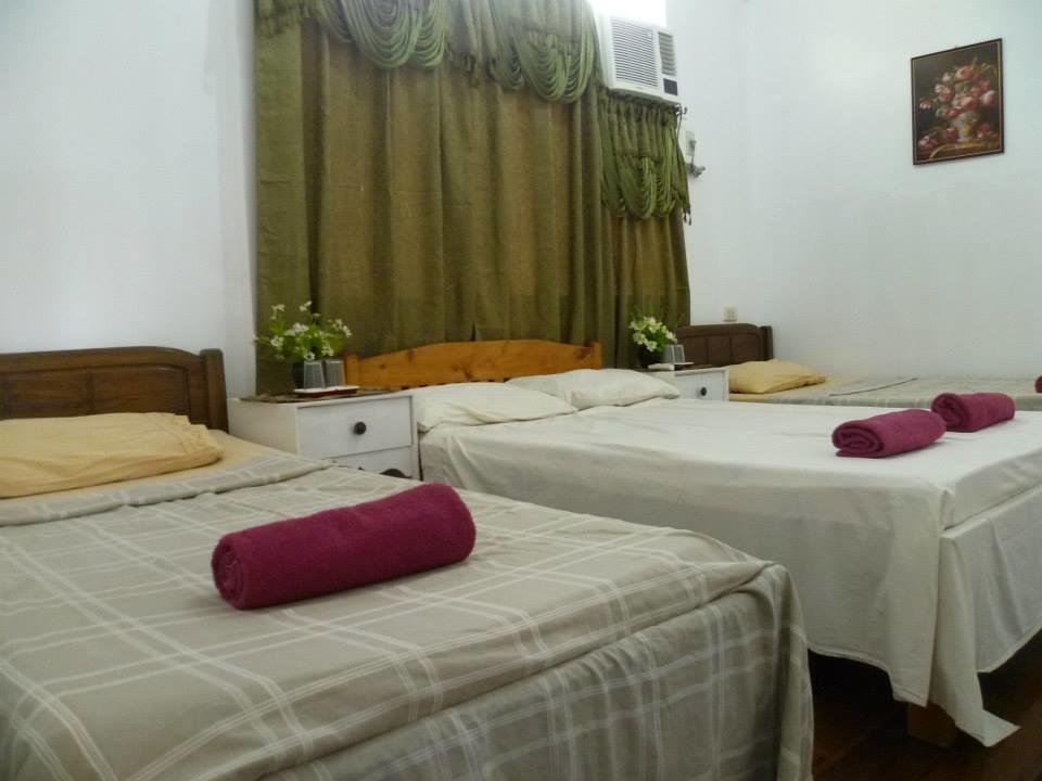 Newport Oak Pension Inn Tagbilaran Exterior foto